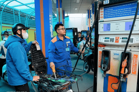 Danh sách thương nhân xăng dầu đầu mối đến ngày 2/4/2026